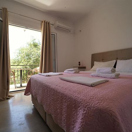Meltemi Apartment Parga Luaran gambar